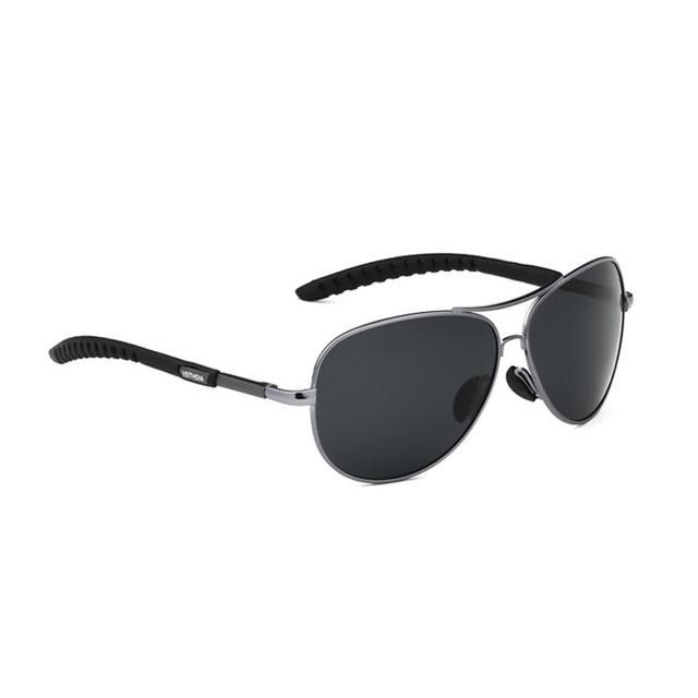 Мужские солнцезащитные очки