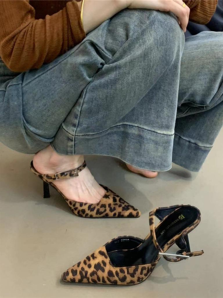 Premium Niche High Heels Women's Summer 2024 New French Temperament Leopard Print Pointed Heel Cool Slippers Women's Shoes