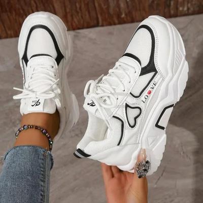 Женская обувь – Кроссовки