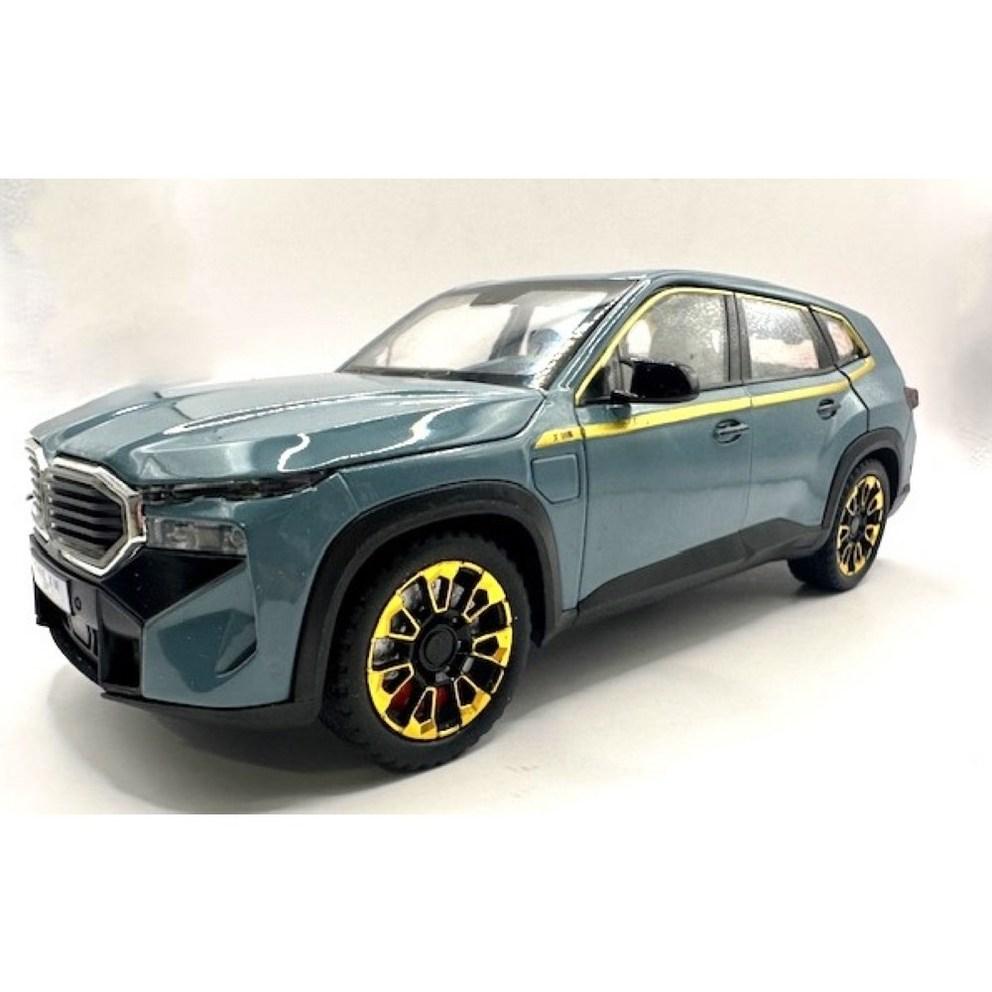 BMW XM Внедорожник 1:Литая модель автомобиля в масштабе 1:24