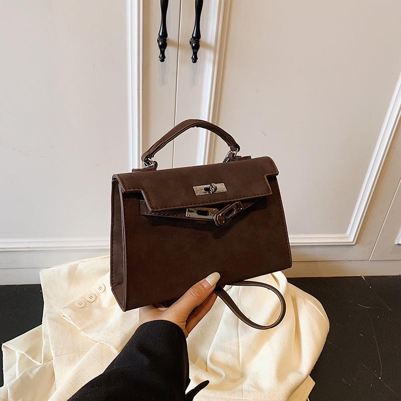 Retro Frosted Women's Handbag 2025: New Fashion Light Luxury Single Shoulder & Crossbody Kelly Bag