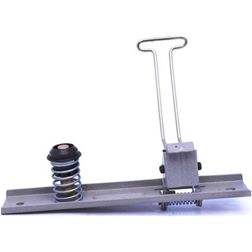 Накладка на замок переднего капота для Renault Clio 1