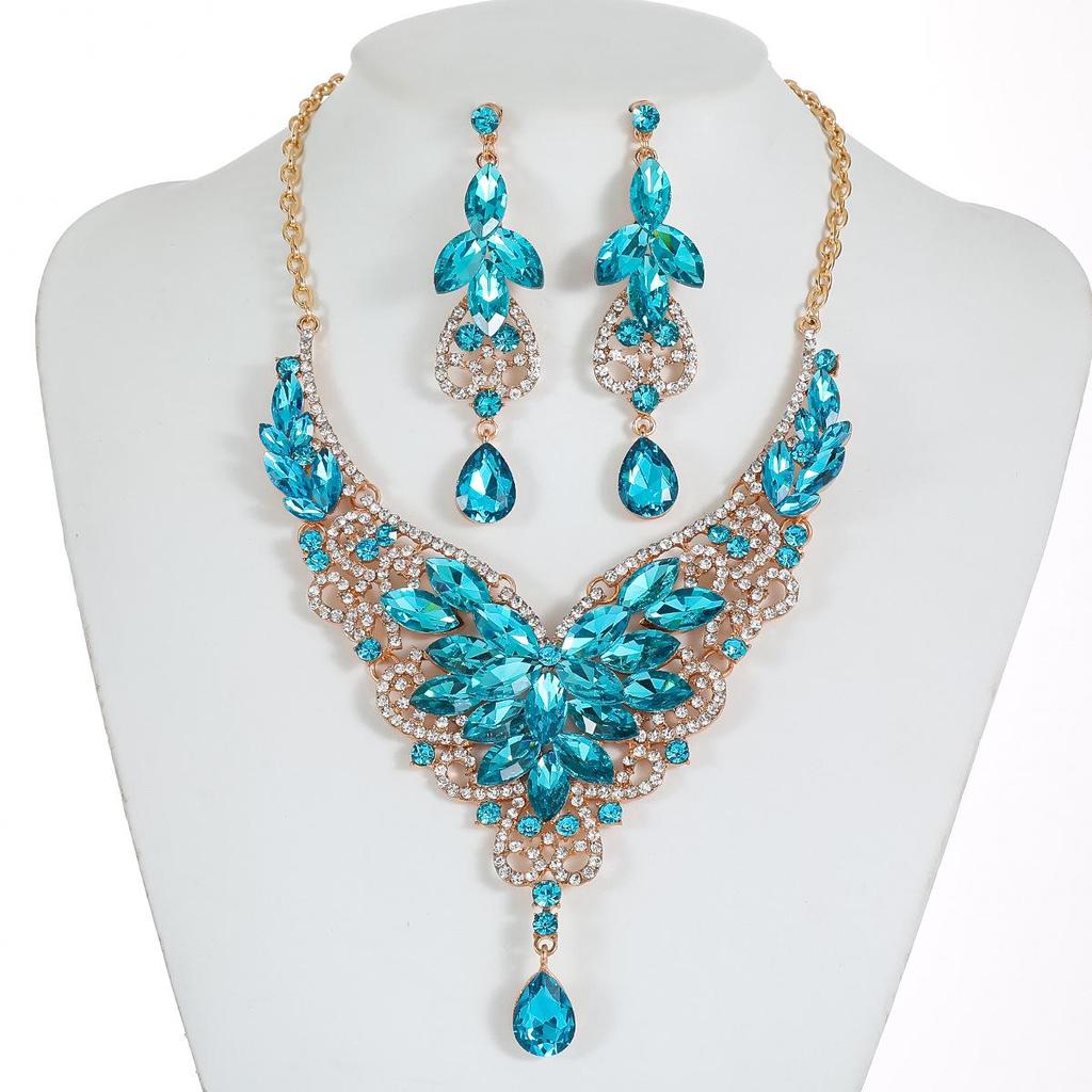 Преувеличенный ретро набор ожерелий с кристаллами и драгоценными камнями - Европейские и американские украшения для женщин