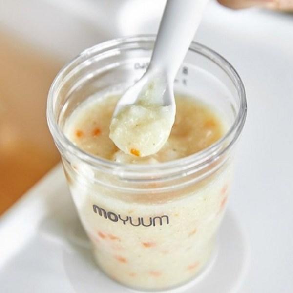 Moyoum Premium Silicone Baby Food Spoons (2 Types) + Case Set, Beige, Gray, 1 Set, Korean Popular Tableware