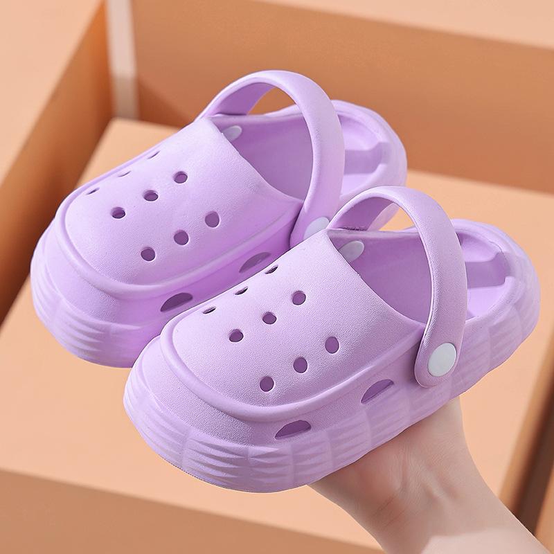 Girls Sandals Lightweight Outer Wear Women's Treasure Slippers Children's Hole Shoes Summer Baby Cool Slippers Girls Beach Shoes Tide