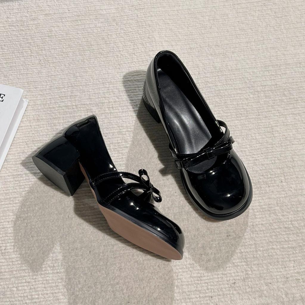 Fairy Wind One-word Buckle Belt Women's Shoes 2025 Spring and Summer New Mary Jane Light Mouth Bow Thick Heel Single Shoes Women