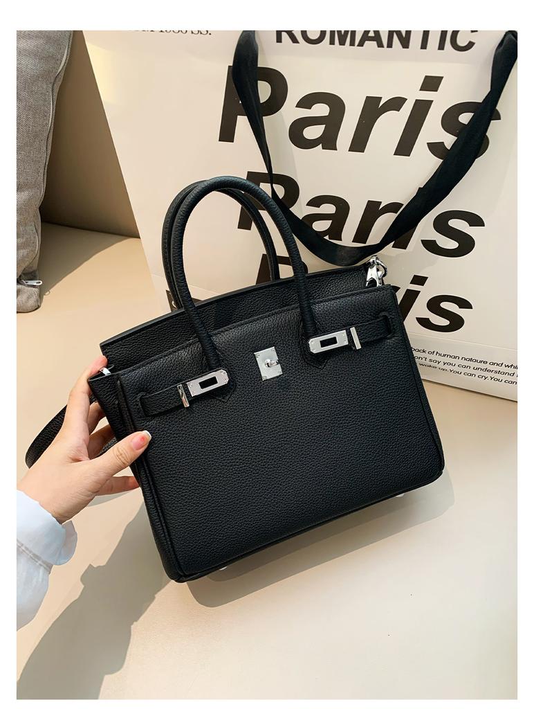 Top Layer Cowhide 2025 Fashion Metal Chain Bag New Style Real Leather Womens Bag All-Match Single Compartment Crossbody Bag Handheld Clutch Bag