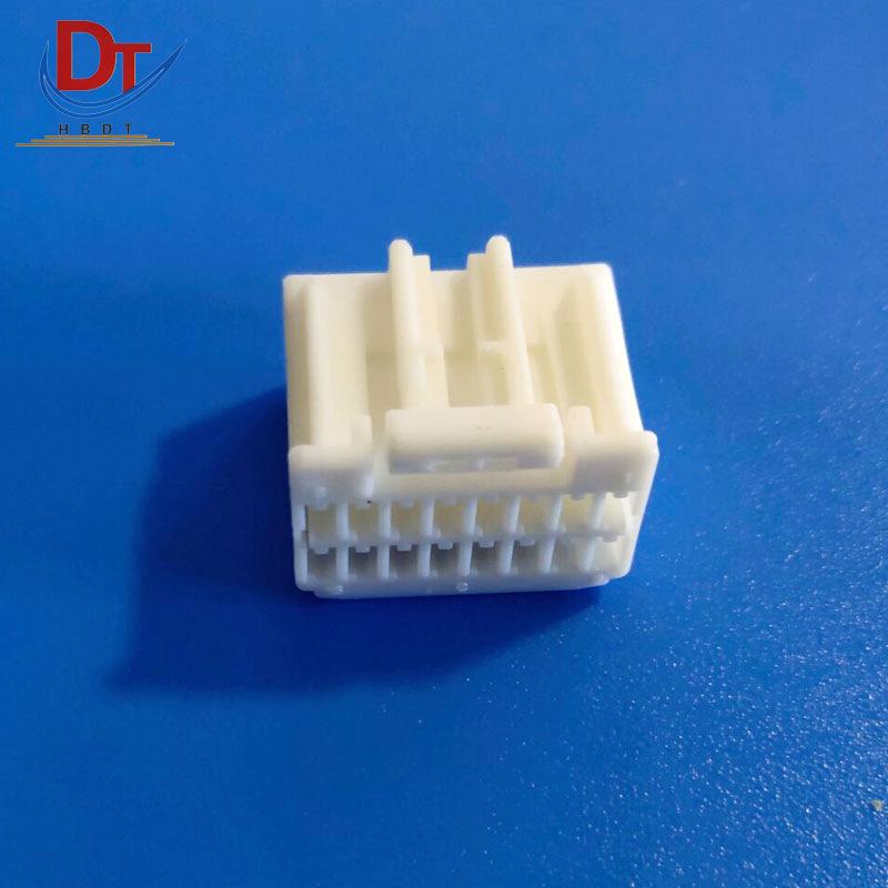 Automotive 16-Pin Wiring Harness Connector - White Plastic Plug