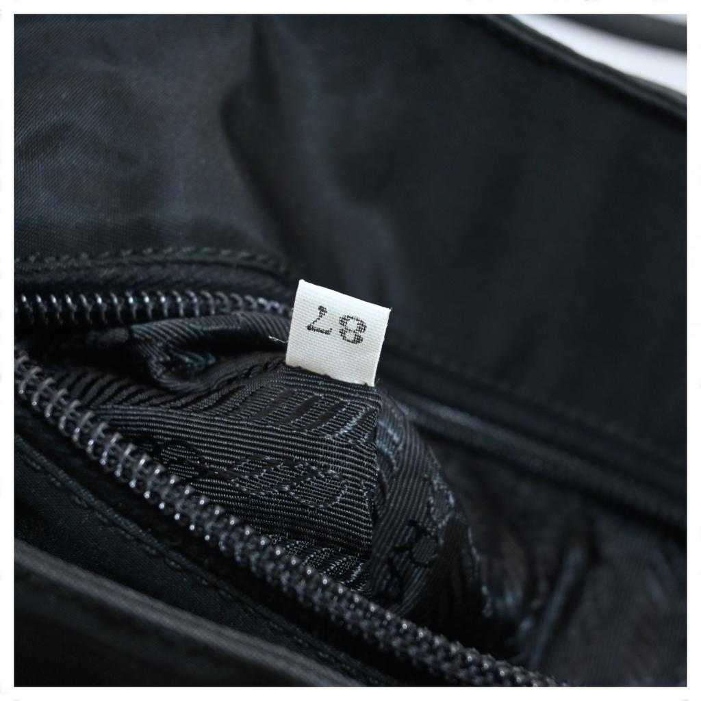 Auth PRADA Tessuto Nylon Shoulder Bag Black Pr1112ss
