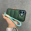 Модный пуховик Чехол-браслет для iPhone 15 16 Pro Max 14 Plus 11 12 13 С ремешком Однотонный Мягкий Ударопрочный Чехол