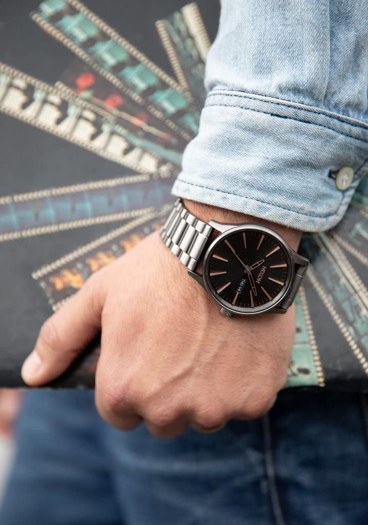 Часы Nixon из черной нержавеющей стали A3561, мужские, один размер, золотисто-черные