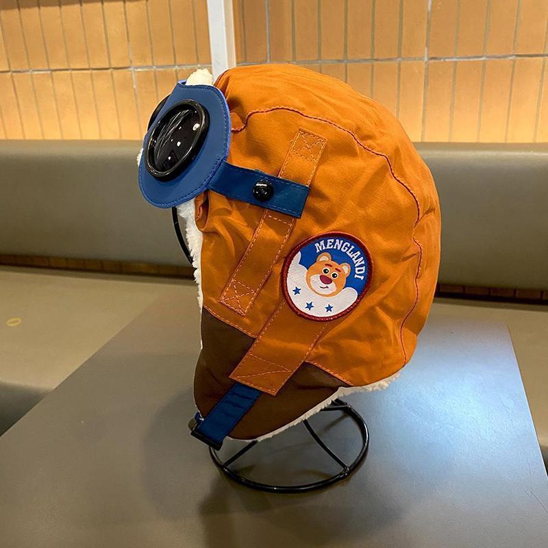 Детская шапка-авиатор, теплая, ветрозащитная и защищающая уши для зимних видов спорта на открытом воздухе, на флисовой подкладке для дополнительного тепла.