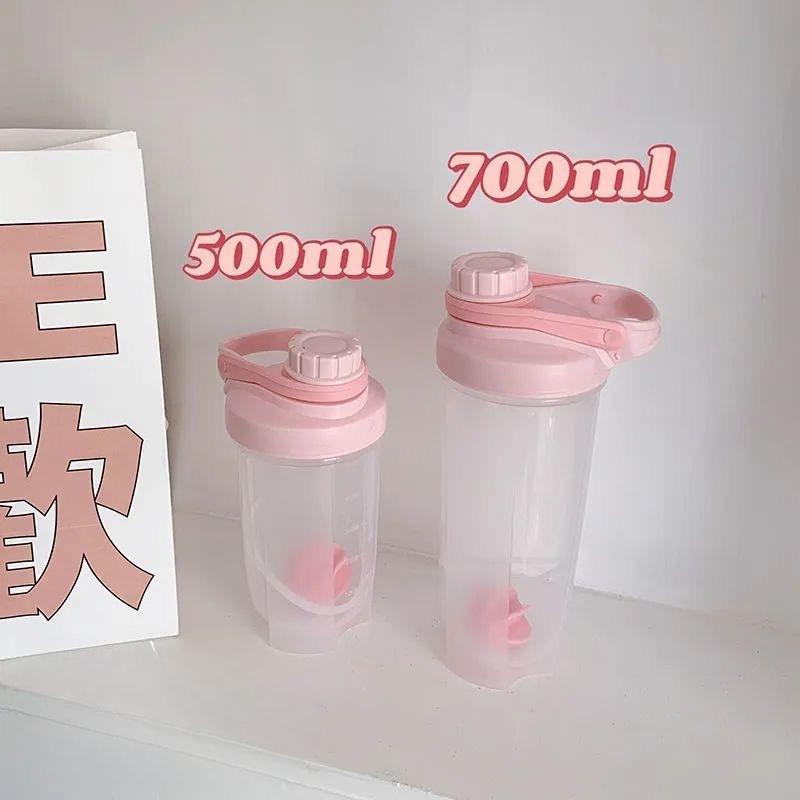 Large Capacity Plastic Shaker Cup Protein Powder Shake Mixing Cup Outdoor Fitness Scale Sports Cup Handle Screw Cap