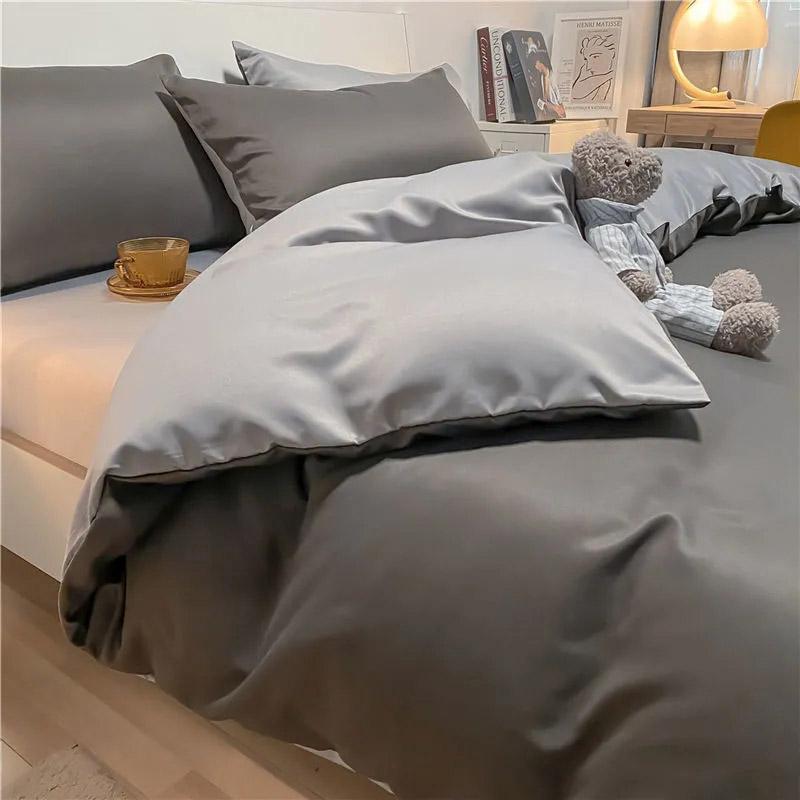 4 шт./комплект из кремового шелка, простыни из ледяного шелка, комплект постельного белья, летнее одеяло, высококачественный шелковистый комплект из четырех предметов для сна, студенческое покрывало для общежития