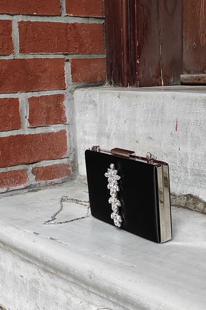 Women's Stylish and Useful Evening Dress Bag Silver Satin Star Stone Accessory Evening Dress Slim Model Women's Bag