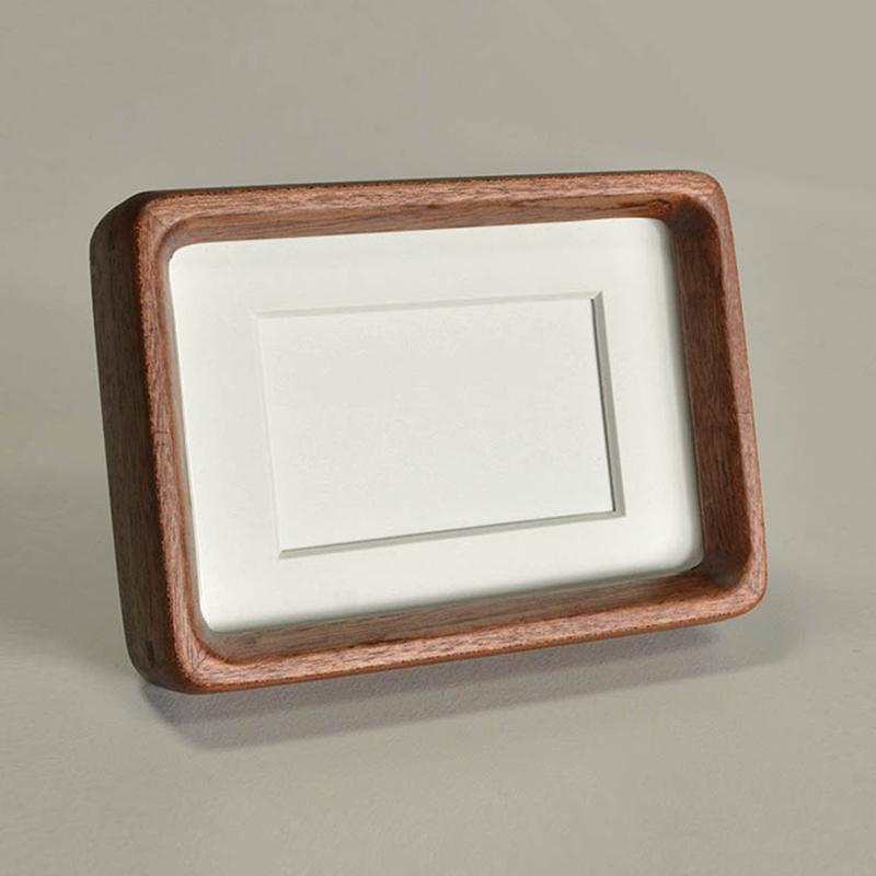 Фоторамка, гладкая круглая фоторамка из массива дерева, отображение фотографий