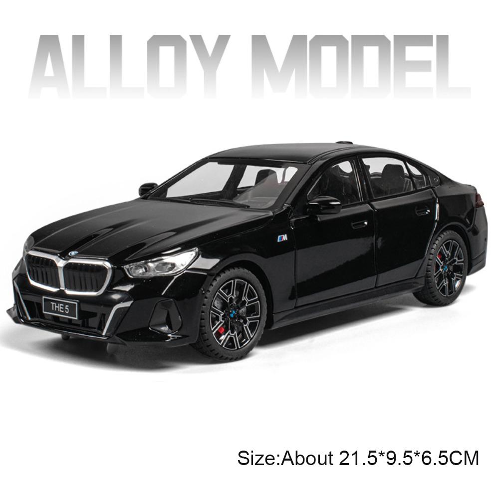 1:24 Scale 530LI M4 Alloy Model Car Toy Metal Body Rubber Tires High Simulation Sports Cars Models for Kids Decorative Item