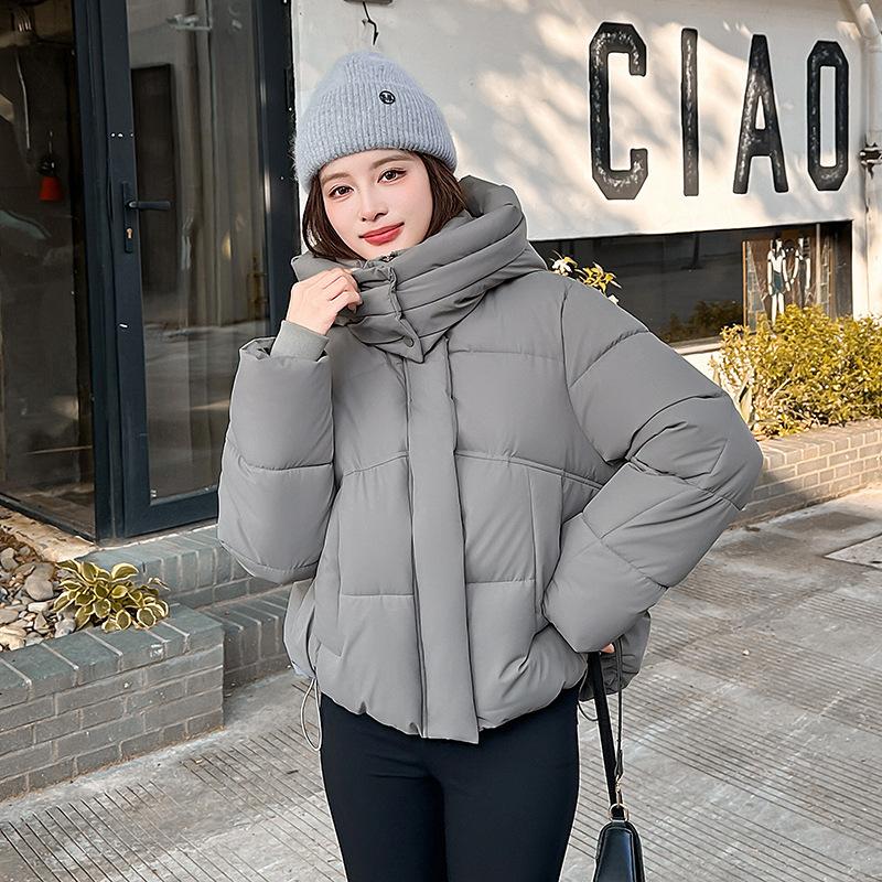 2025 женская осенне-зимняя новая куртка-пуховик в колледжском стиле, короткая, свободная, утолщенная, как хлеб, конфетных цветов