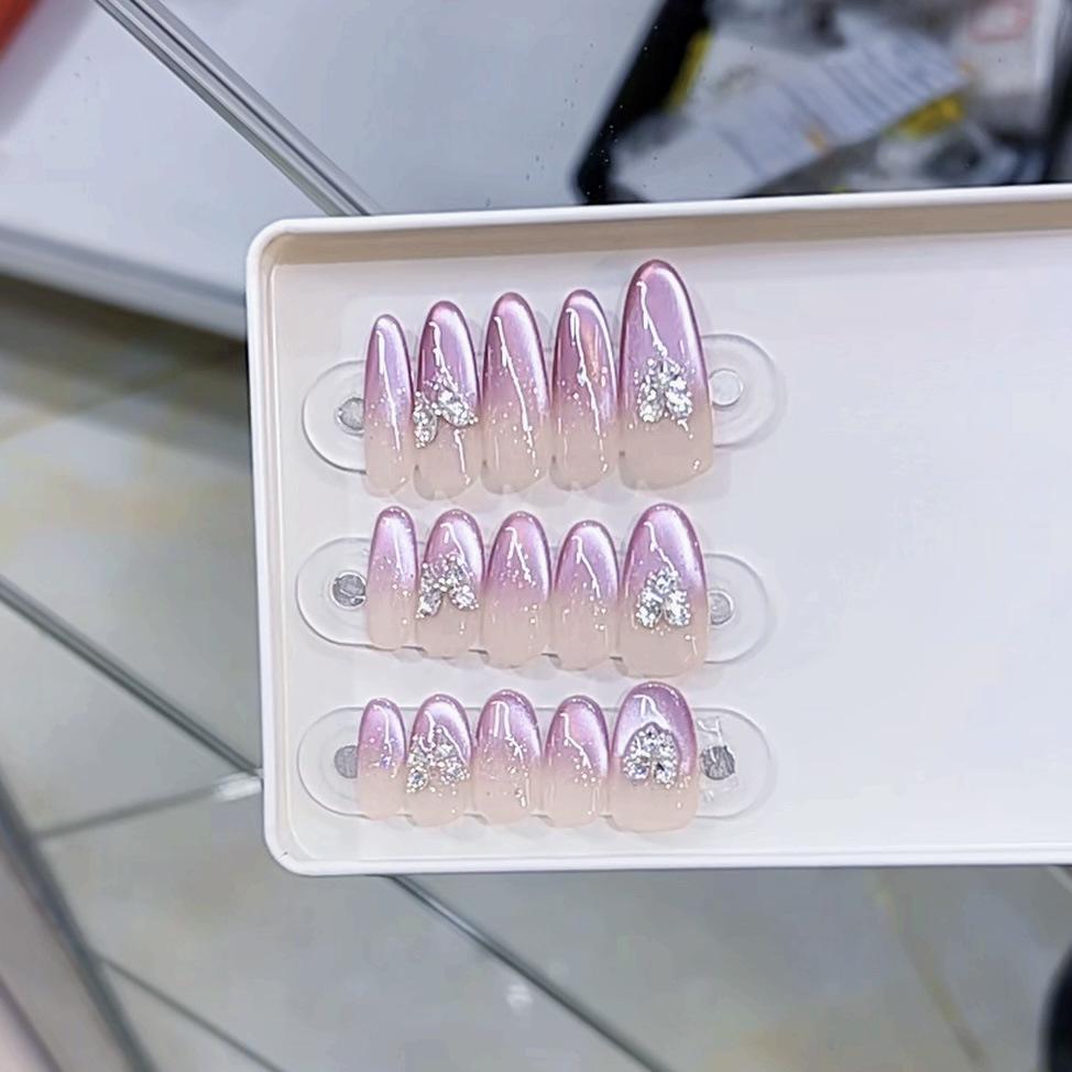 Ручная работа Armor Весна и лето Новинка Фиолетовое Сердце Замороженная Бабочка Любовь Циркон Бриллиант Кошачий глаз Маникюрная нашивка