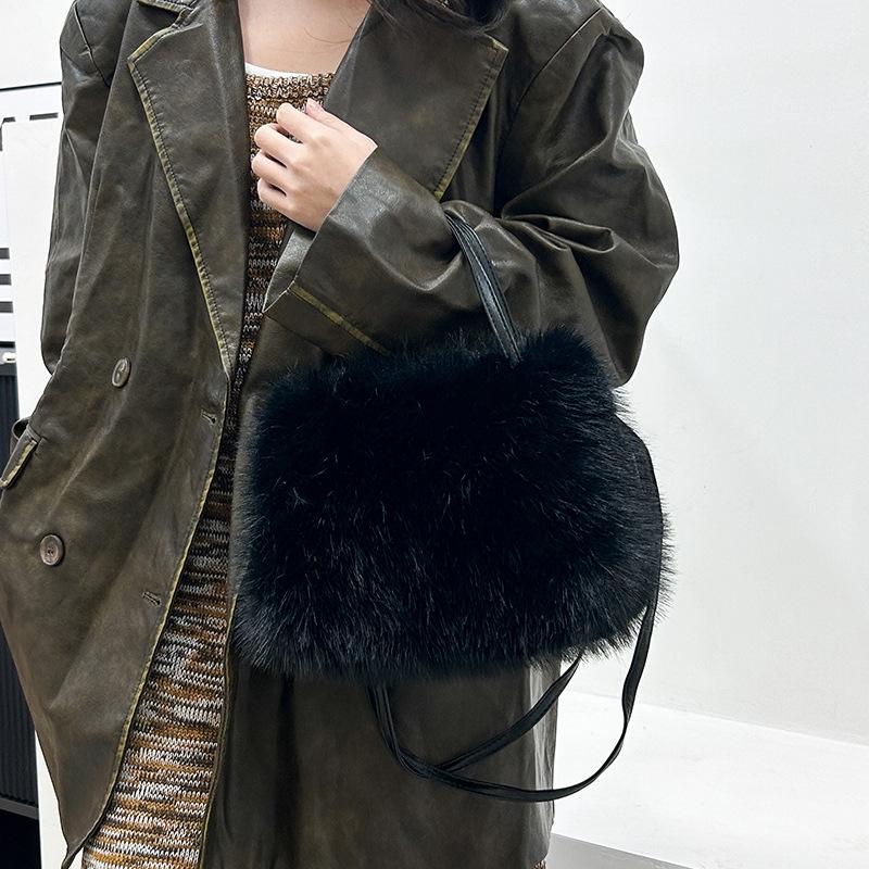 Роскошная сумка кроссбоди из лисьего меха в корейском стиле - Большая вместимость, модная и универсальная для осени/зимы