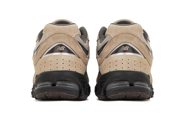 New Balance 2002R Driftwood Black M2002REG