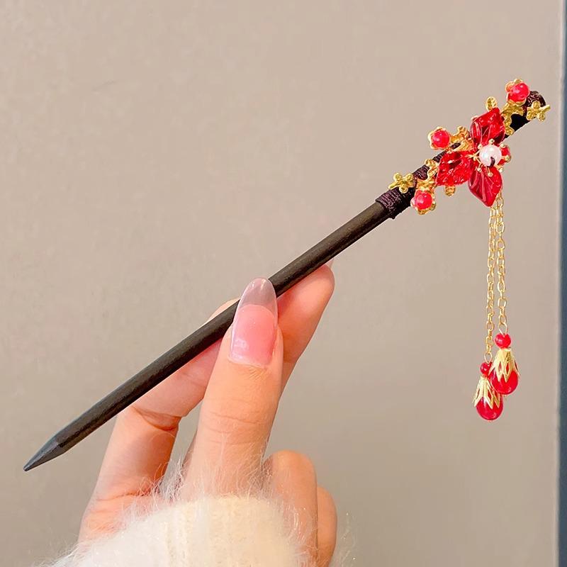 Elegant Hanfu Flower Hairpin: High-End Tassel Step Shake for Updo