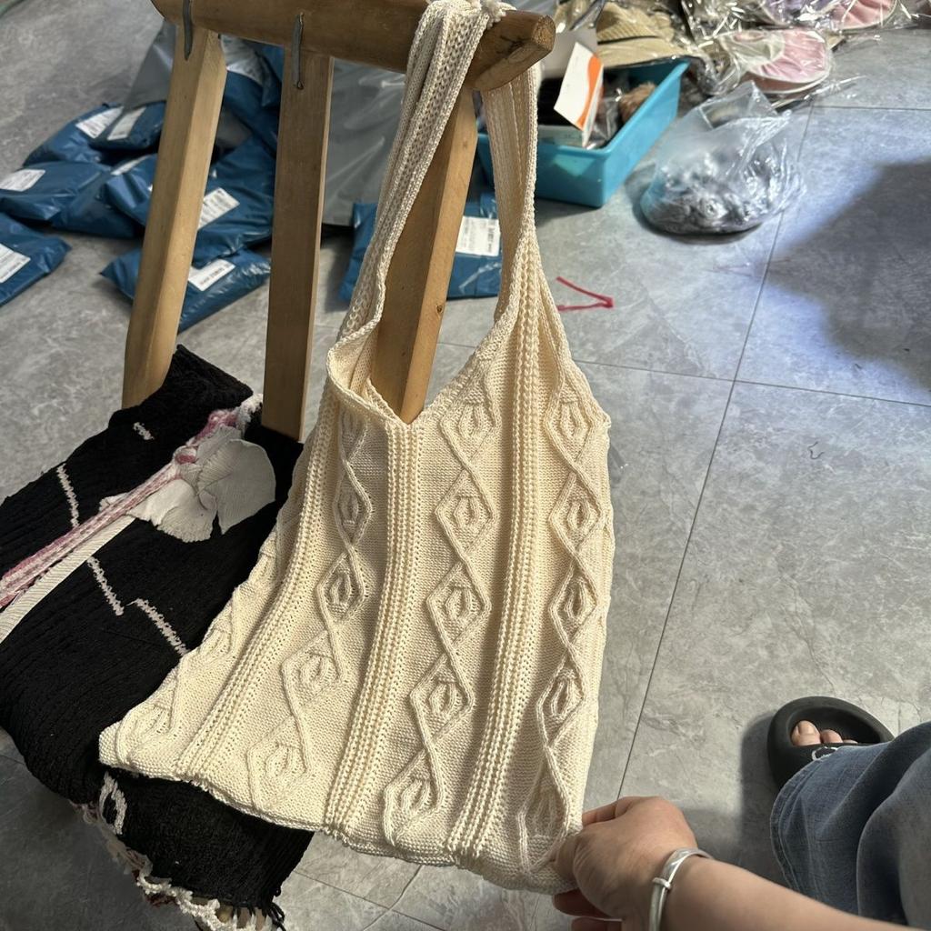 Корейский шик Вязаная сумка-тоут с цветочным узором - Повседневная вместительная ручная сумка через плечо с плетеным дизайном жилета