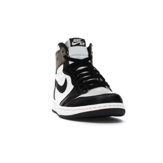 Air Jordan Retro 1 High "Dark Mocha" 555088-105