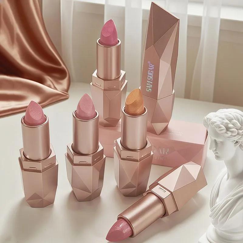 Lipstick with diamond shine SAM SUGAR, water-resistant, moisturizing, resistant, gold design, long-lasting effect, 9.2 cm.