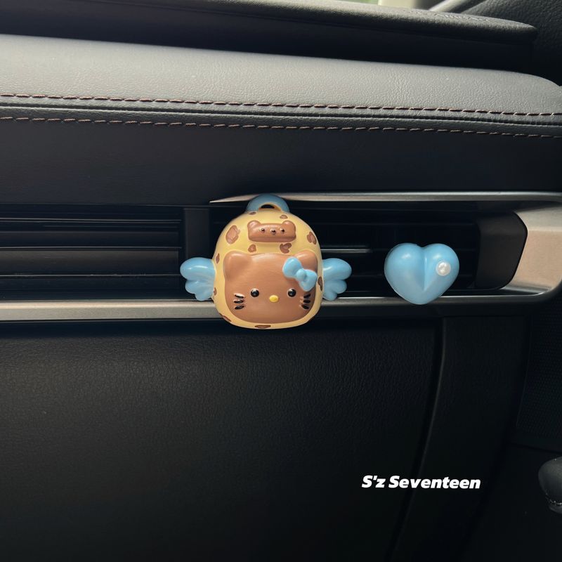 Hello Kitty Cat Car Air Vent Aroma Diffuser Clip, Cute Car Decoration, New Car Gift