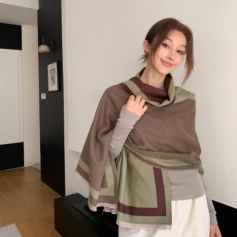 Autumn and Winter New Line Geometric Warm and Versatile Imitation Cashmere Scarf Women's Fashion High End Casual Shawl