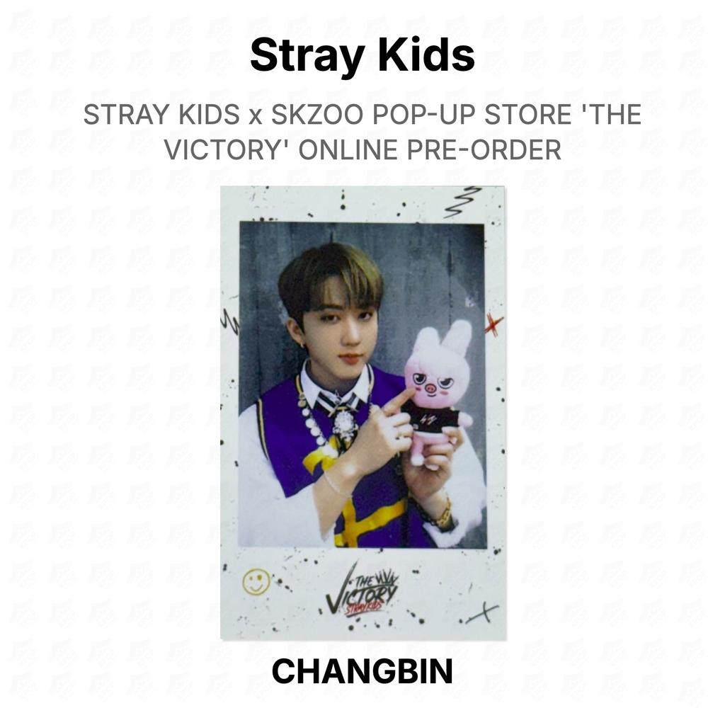 Stray Kids X SKZOO POP-UP STORE 'THE VICTORY' ОНЛАЙН ПРЕДЗАКАЗ Официальная фотокарточка