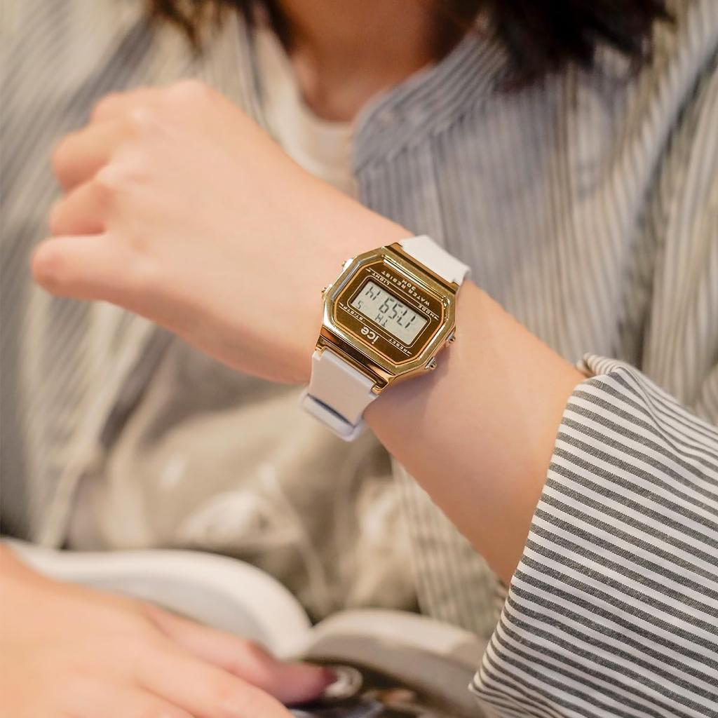 Authorized Distributor Ice Watch Watch 022733 ICE Digit Retro Metal Gold Mirror White Small 32mm Digital [Ice-watch] Men's Women's