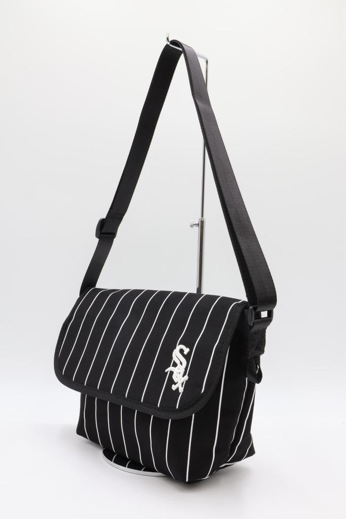 League Shoulder Bag Messenger Bag White [Major Baseball] Sox/Black
