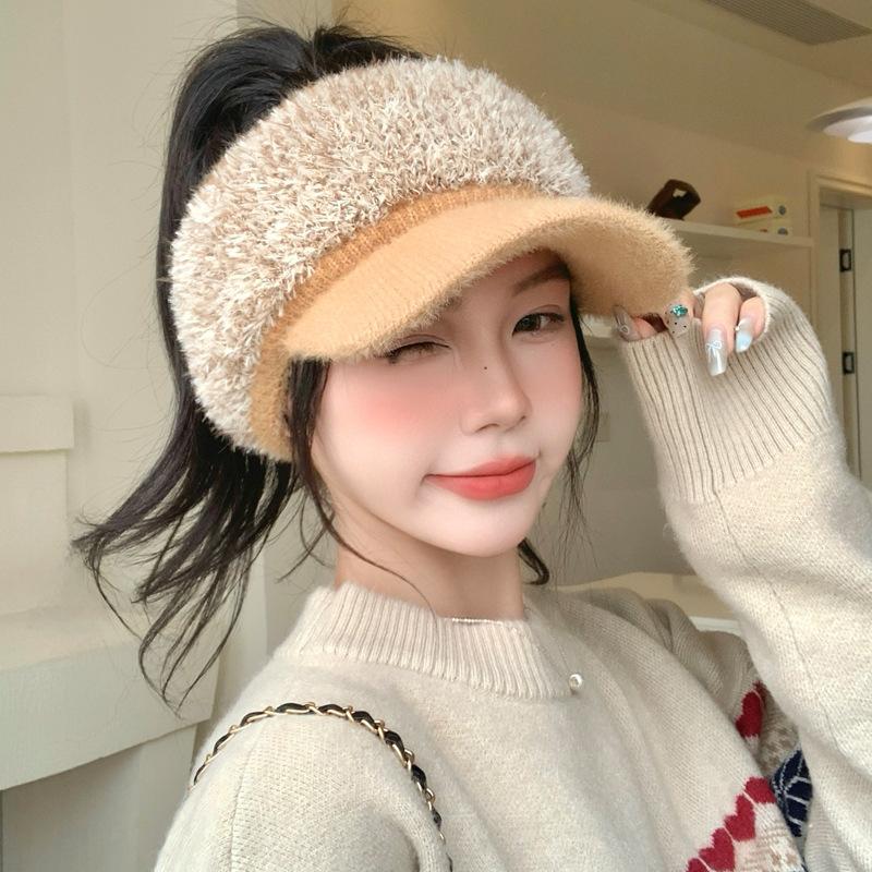 Korean Style Fashionable and Versatile Face-showing Plush Hat Autumn and Winter Windproof Warm Air Top Baseball Cap Outdoor Casual Ear Protection Hat