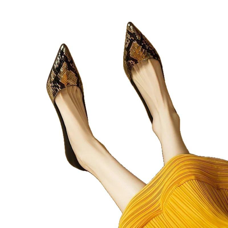 2025 новые популярные туфли на высоком каблуке из мягкой кожи, ультралегкие, с острым носком, на тонком каблуке, французские сексуальные туфли-лодочки для работы, одинарные туфли