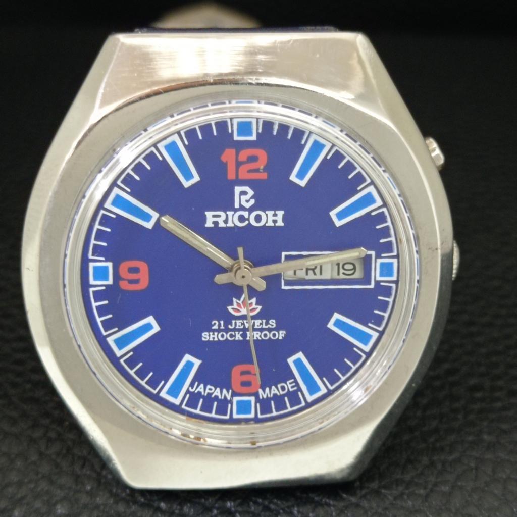 VINTAGE RICOH R31 AUTOMATIC JAPAN MENS BLUE COLOR DIAL WATCH a707692-1