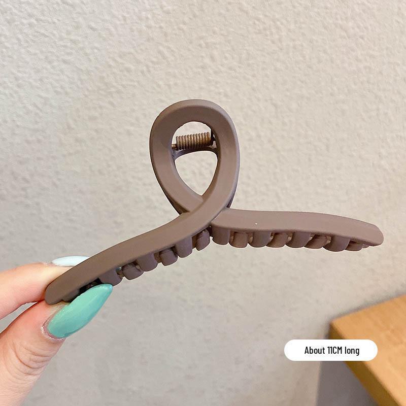 Большая женская шпилька высокого класса: Новая модель Shark Clip 2025 года на осень/зиму