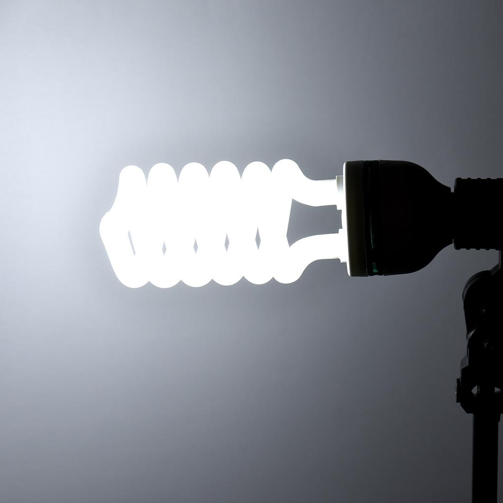 Spiral Fluorescent Light Bulb 135W 5500K Daylight E27 Socket Energy Saving for Studio Photography