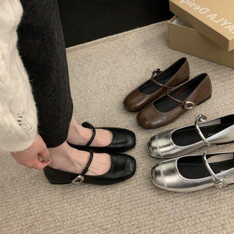 Women's Mary Jane Shoes Square Closed Toe Low Heels Dressy Shoes Chunky Block Heel Dressy Shoes for Women Mary Janes Flats with Adjustable Ankle Strap