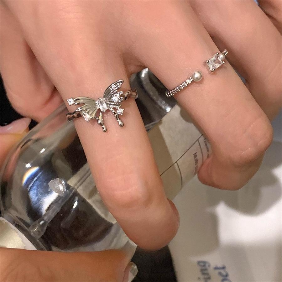 Sweet and cool wind liquid butterfly zircon ring, personalized versatile index finger ring, niche design open ring