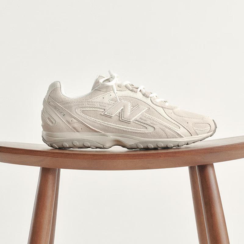 NEW BALANCE Мужские и женские Весенние Ретро Стильные Модные Спортивные и Повседневные Кроссовки U204LMMC