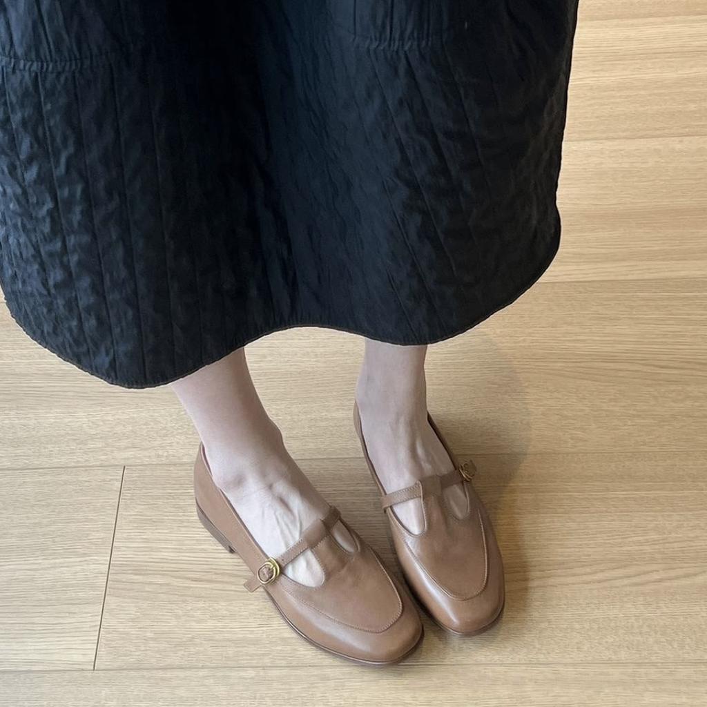 Весенняя коллекция 2025 года из коровьей кожи ~ удобные однобортные туфли с Т-образной застежкой для девушек, на мягком ветру, с низким каблуком, с небольшим вырезом, на плоской подошве