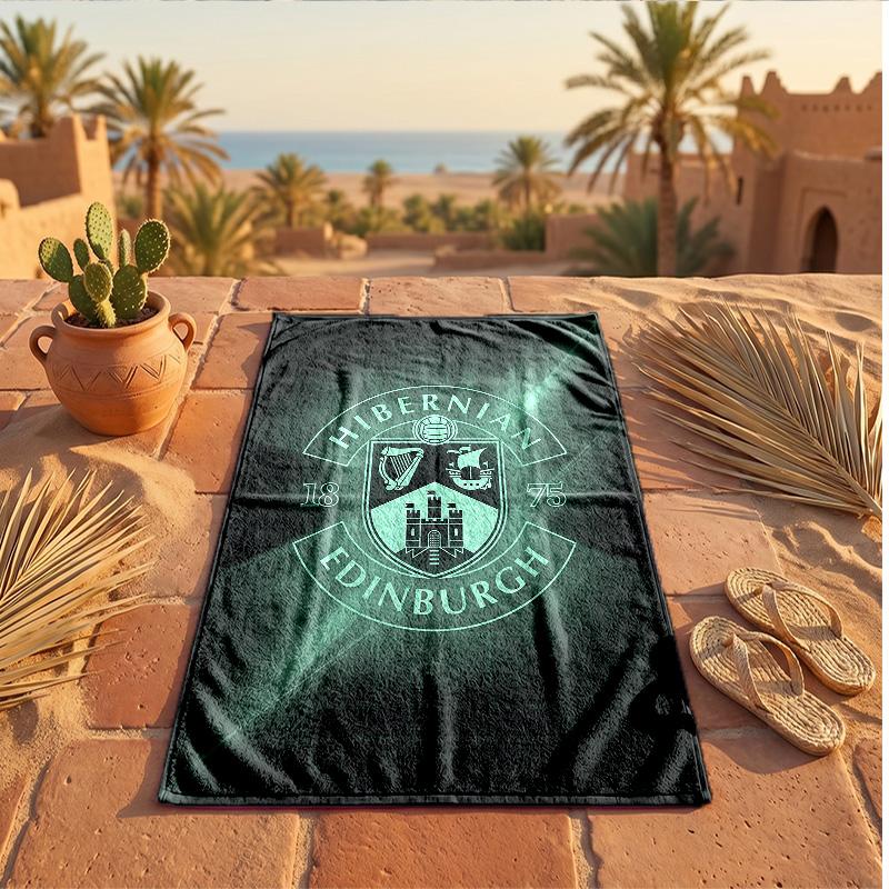 Hibernian FC Print Microfiber Beach Towel Quick Dry Absorbent Large Towel For Beach Swimming Travel