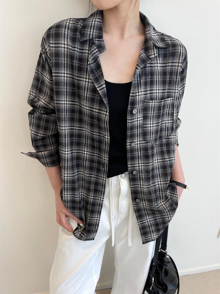 Nan Yu 100% Cotton Plaid Loose Long Sleeve Sun Protection Shirt for Women - Early Autumn 2025 Collection