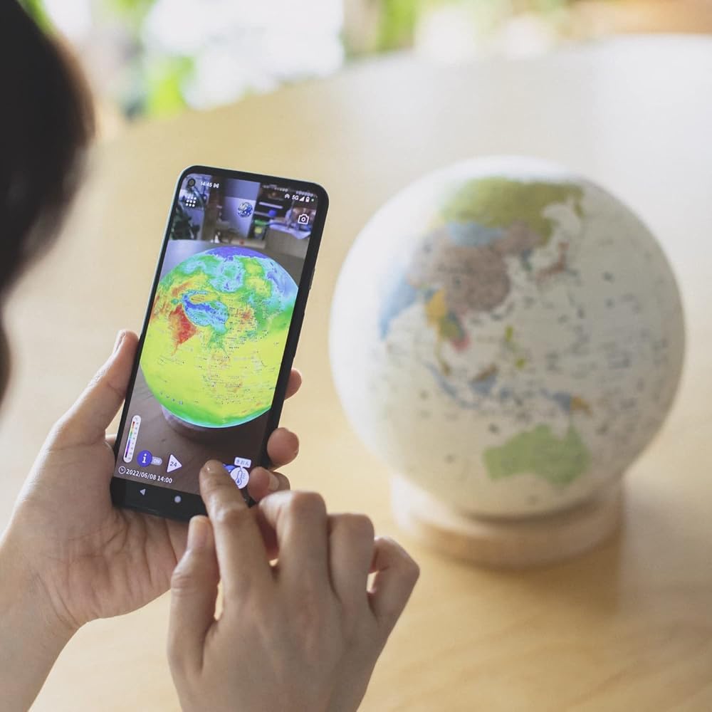 Hobonichi Earth Ball Journey: A full-fledged globe-type Earth Ball with the countries of the world