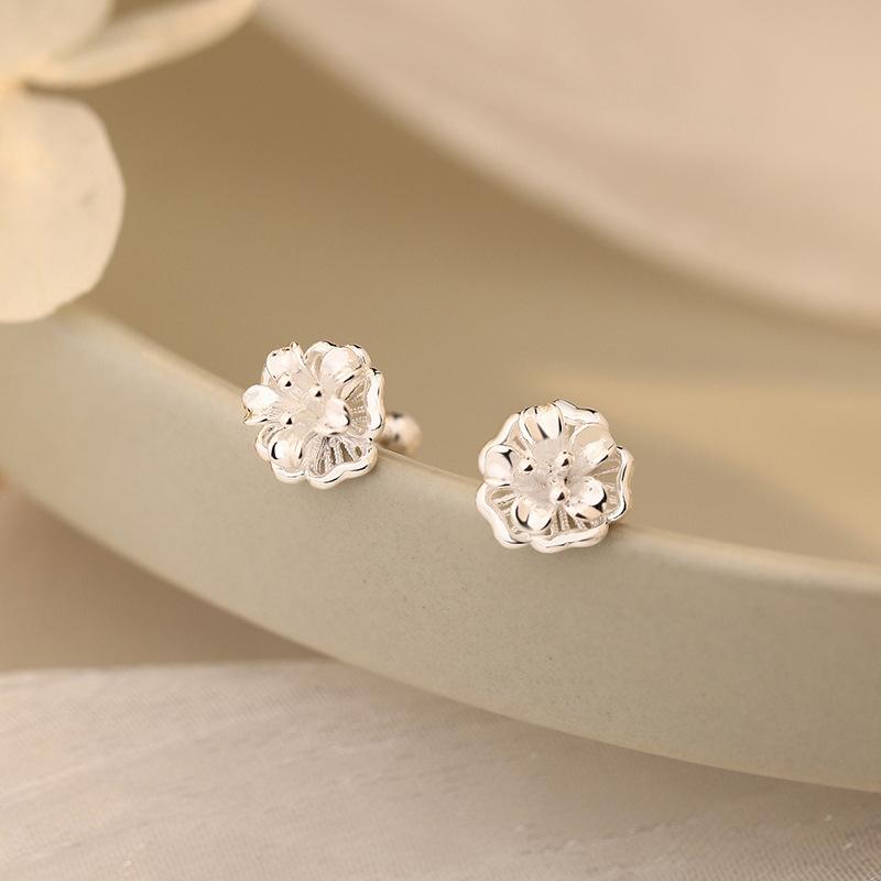 Серьги-винты с цветком. Новые корейские милые и нежные литературные серьги.