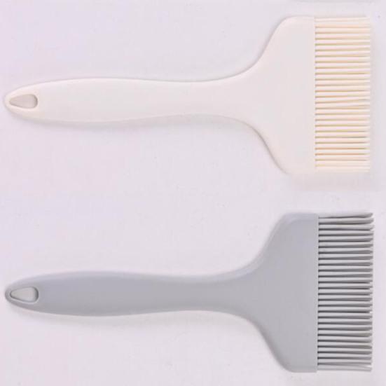 Масляная щетка для барбекю. Жаропрочная сплошная цветная пищевая гладкая поверхность. Кисть с длинной ручкой. Масло. Многоразовое подвесное отверстие. Щетка для соуса для барбекю. Кухонные принадлежности.