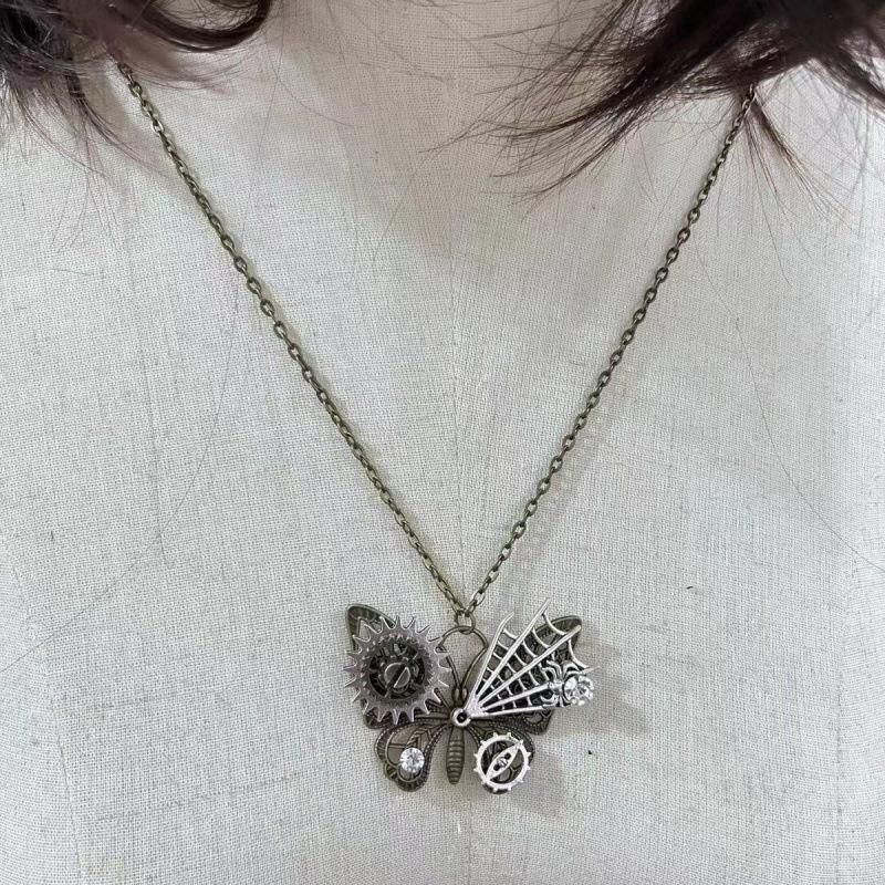Niche Design Gothic Mechanical Gear Butterfly Pendant Necklace Steampunk Old Neck Chain Accessories