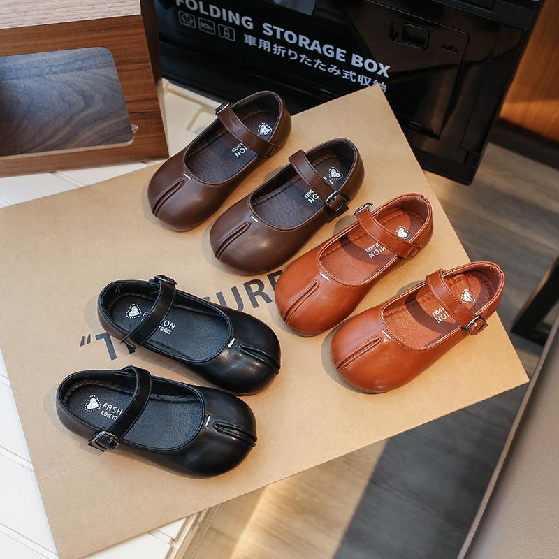 Новые детские модные повседневные туфли для девочек, нескользящие, универсальные, мягкие, с круглым носком, детские, простые, неглубокие, Мэри Джейн, шикарные, дышащие, милые